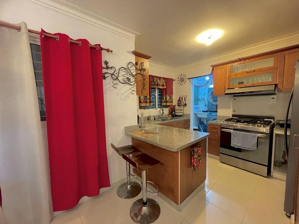 apartamentos - Cómodo Apartamento en Alquiler ,Santo Domingo Este.Características. 1