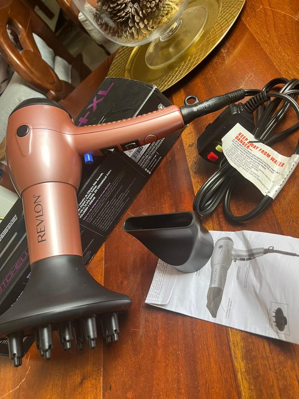 salud y belleza - BLOWER Y RIZADORA NUEVOS. DISTINTOS PRECIOS 1