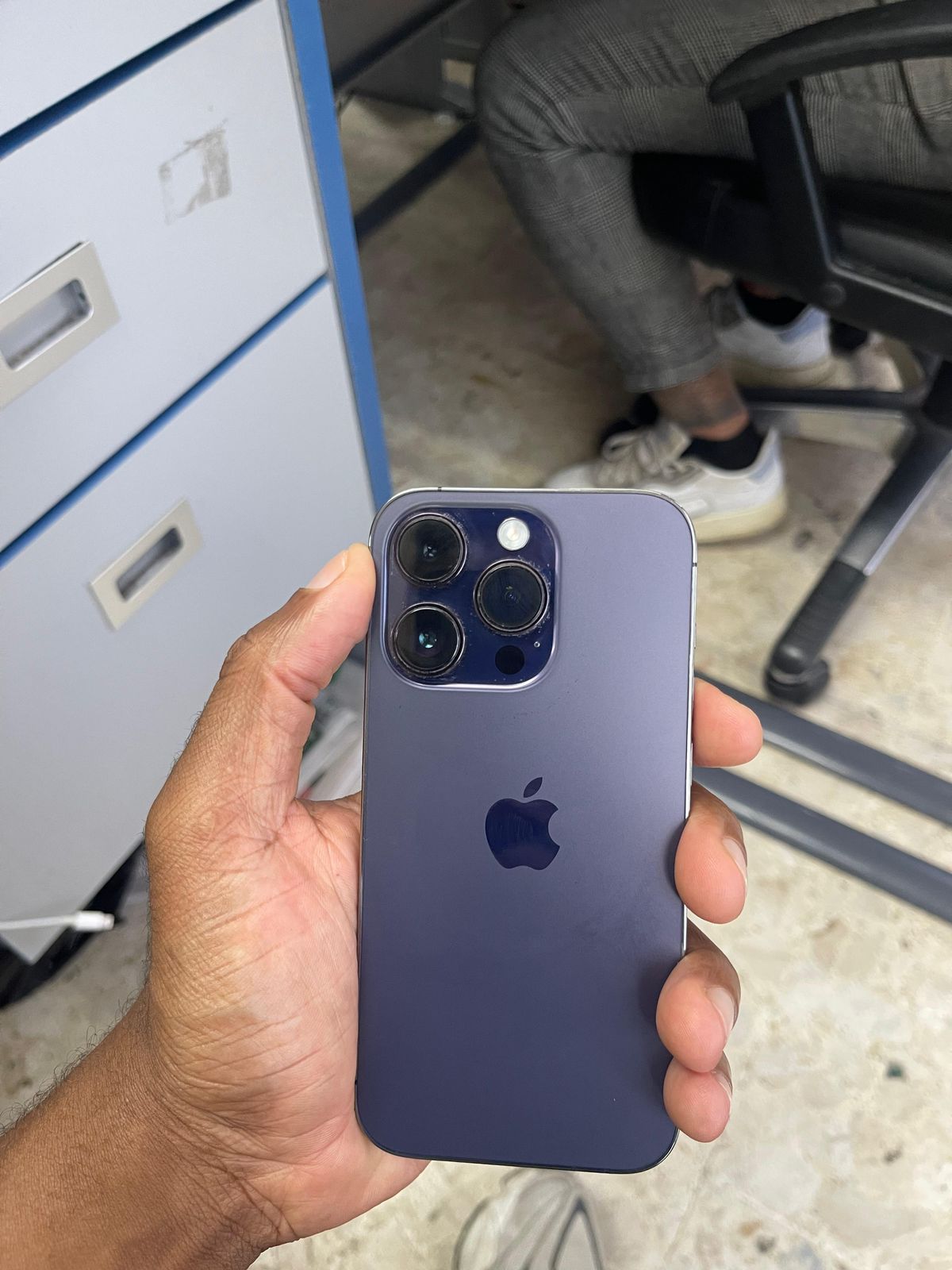 celulares y tabletas - Vendo iphone 14 Pro 4