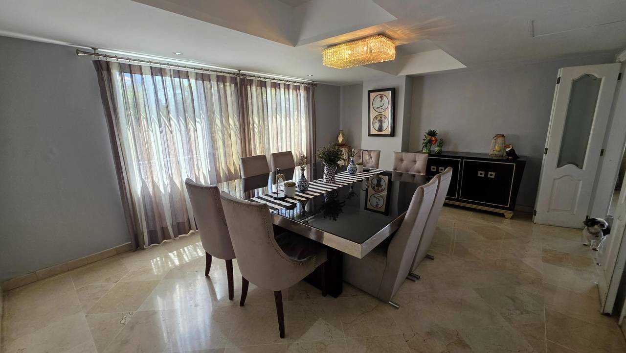 apartamentos - Apartamento en venta  3 habitaciones en Naco 5