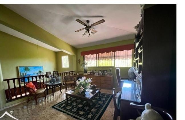 casas - SE VENDE CASA EN LA CASTELLANA
RD$35,000,000
3 HABS
2 PARQUEOS
2.5 BAÑOS
986.45