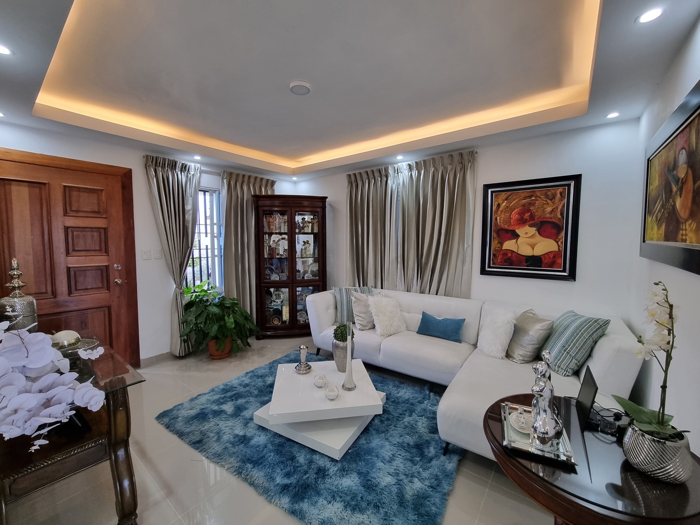 casas - Casa en Venta en Prado Oriental el mejor sector de Santo Domingo Este, en la Aut 1