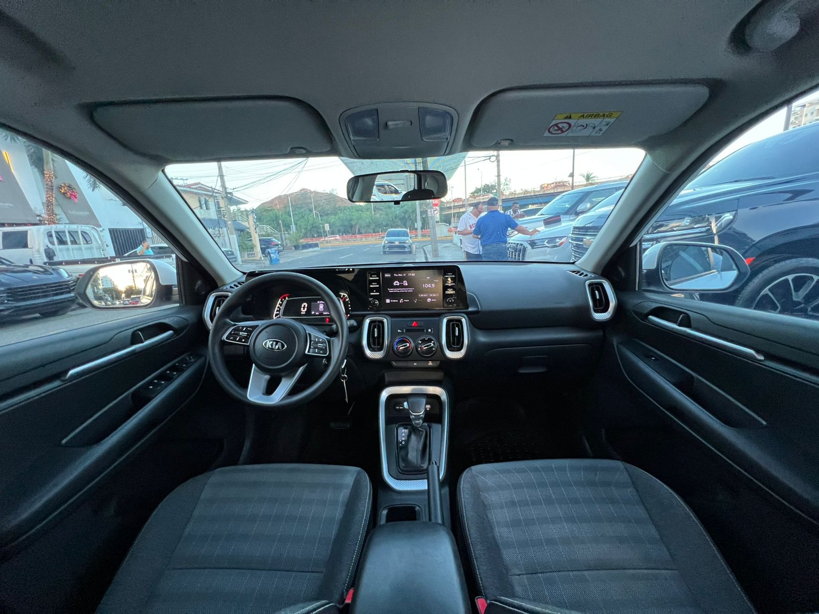 jeepetas y camionetas - KIA SONET 2022 6