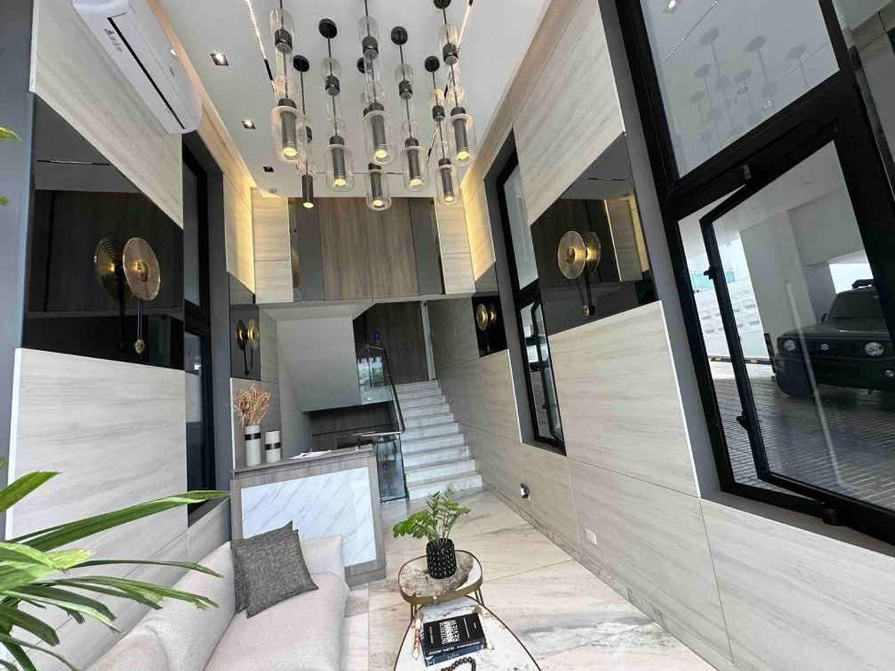 penthouses - Venta de Penthouse en la Enriquillo 5