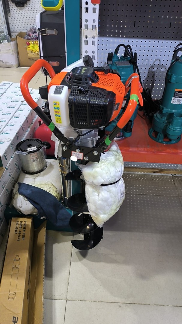construccion e industrial -  ahoyador de gasolina 52CC  2 tiempo
Nuevo de caja  0