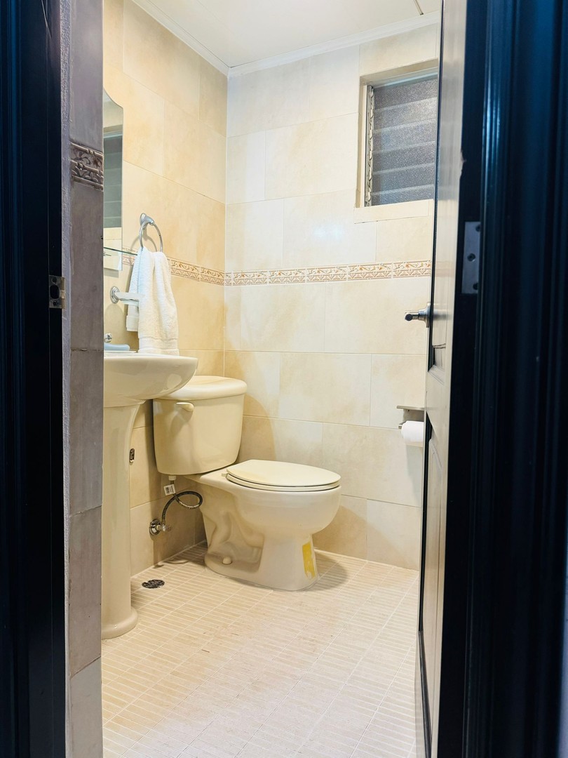 apartamentos - Rento apartamento sin amueblar en naco  7