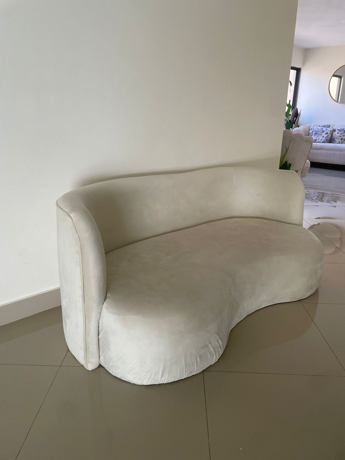 muebles y colchones - Mueble crema 6 meses de uso 0