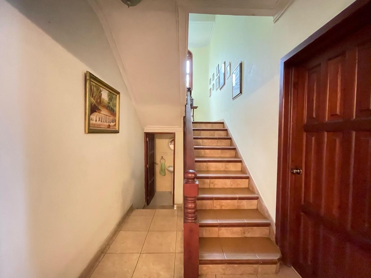 casas - Casa en Venta El Millon 5