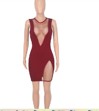 ropa para mujer - Vestido corto  de fiesta en color rojo vino.  2