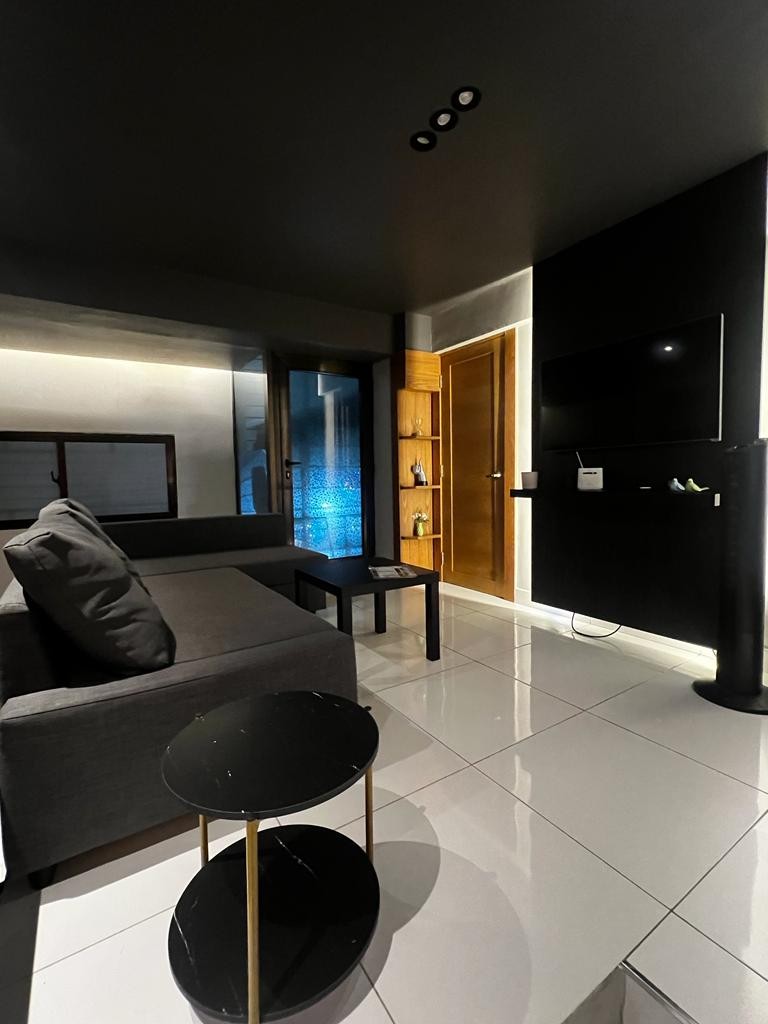 apartamentos - Se vende apartamento en Av. Independencia 7