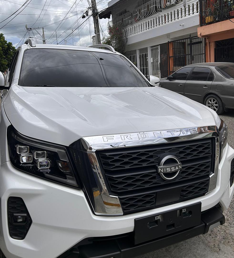 jeepetas y camionetas - Nissan Frontier  0