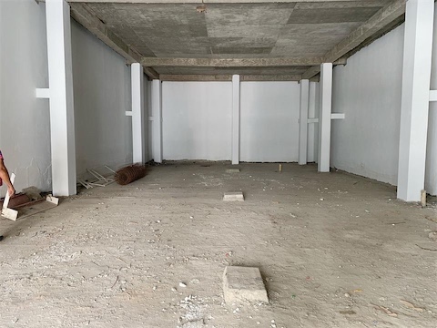 oficinas y locales comerciales - Local de oportunidad Piantini 4