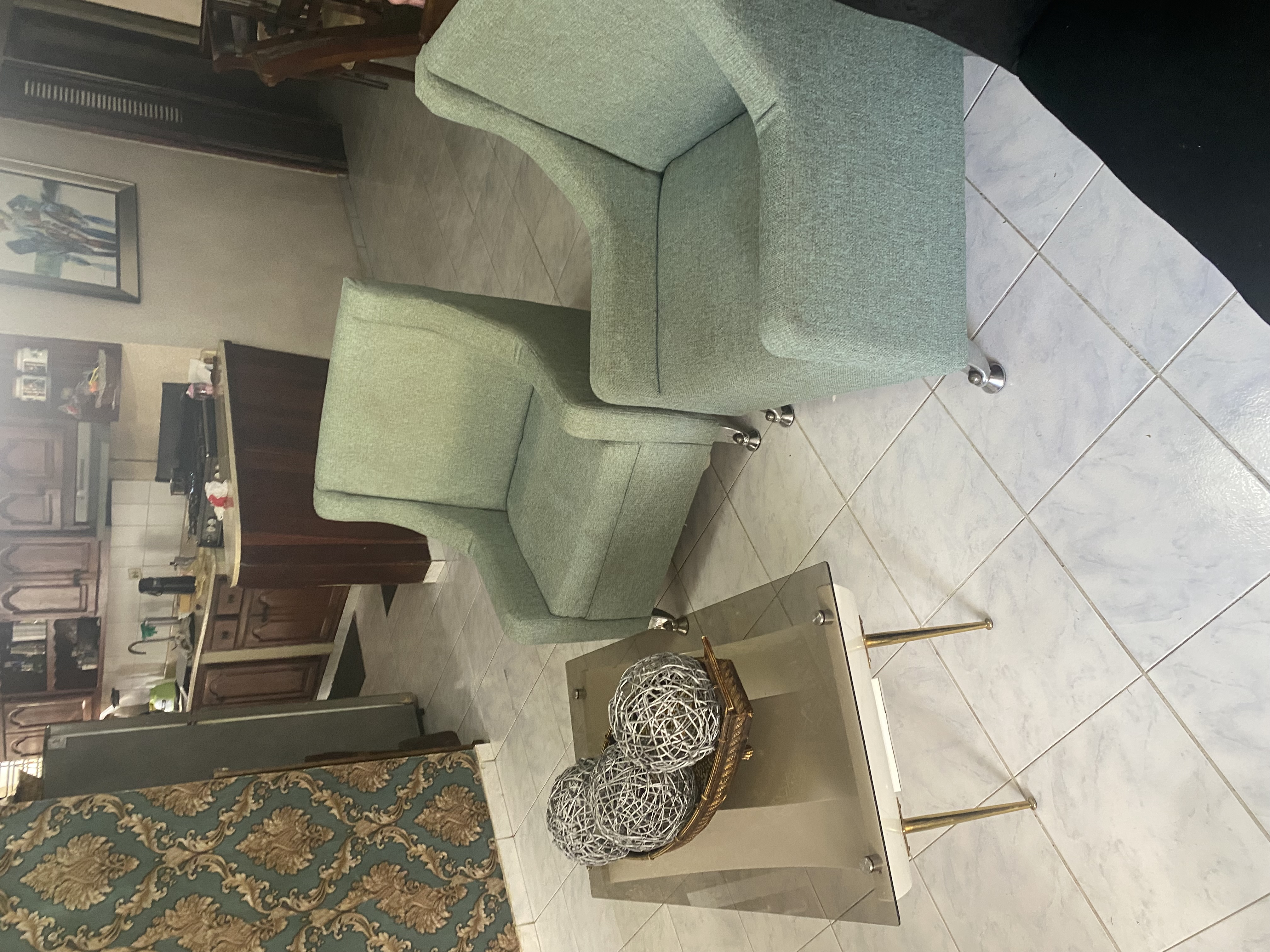 negocios en venta - se vende juego completo de muebles y mesa 1