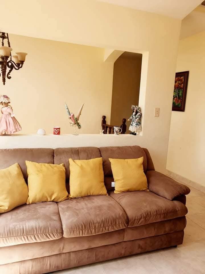 casas - #DEVENTA: Casa en Arroyo Hondo. Espaciosa  4