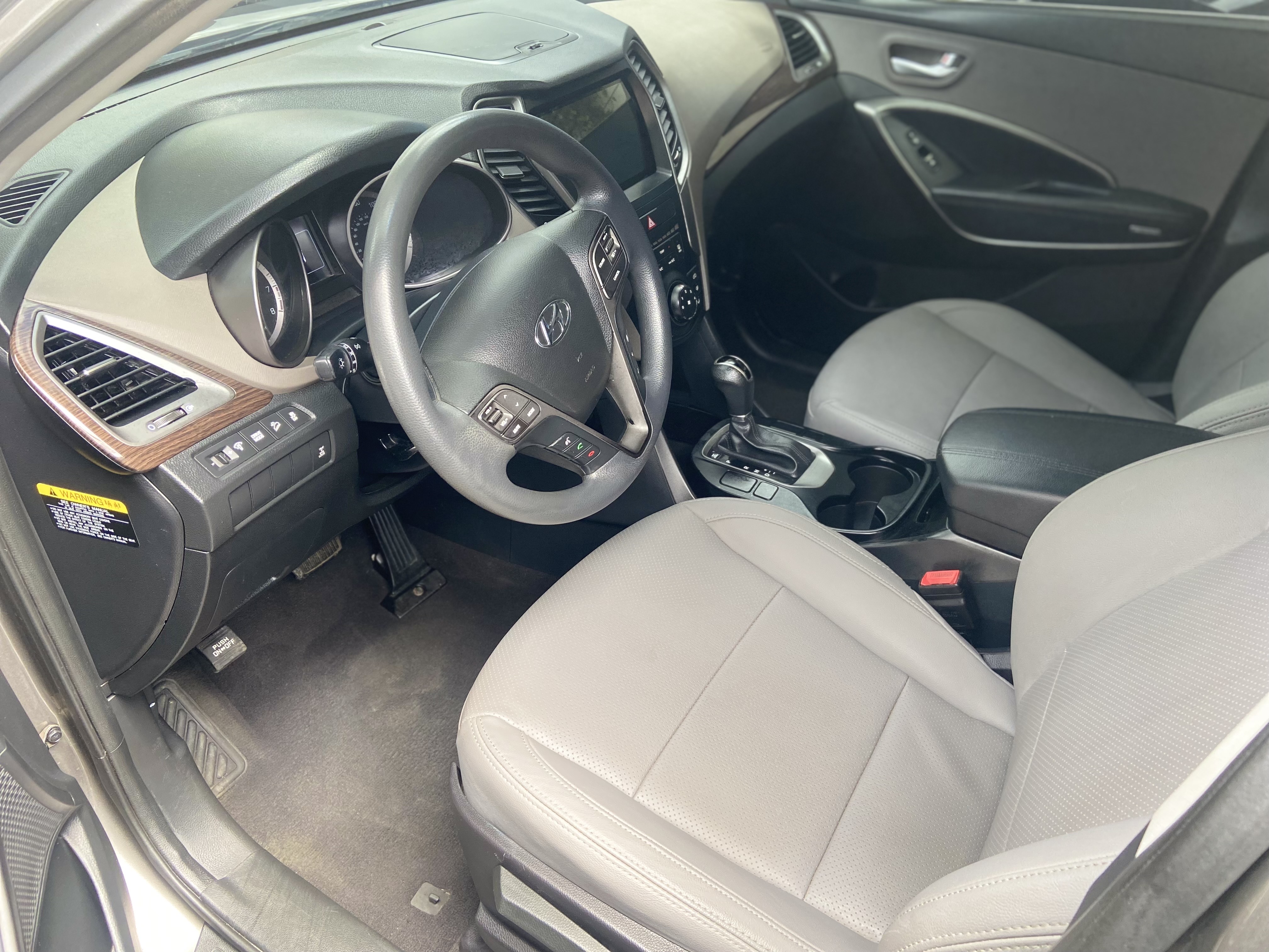 jeepetas y camionetas - Hyundai Santa Fe Sport 2017 4x4  6