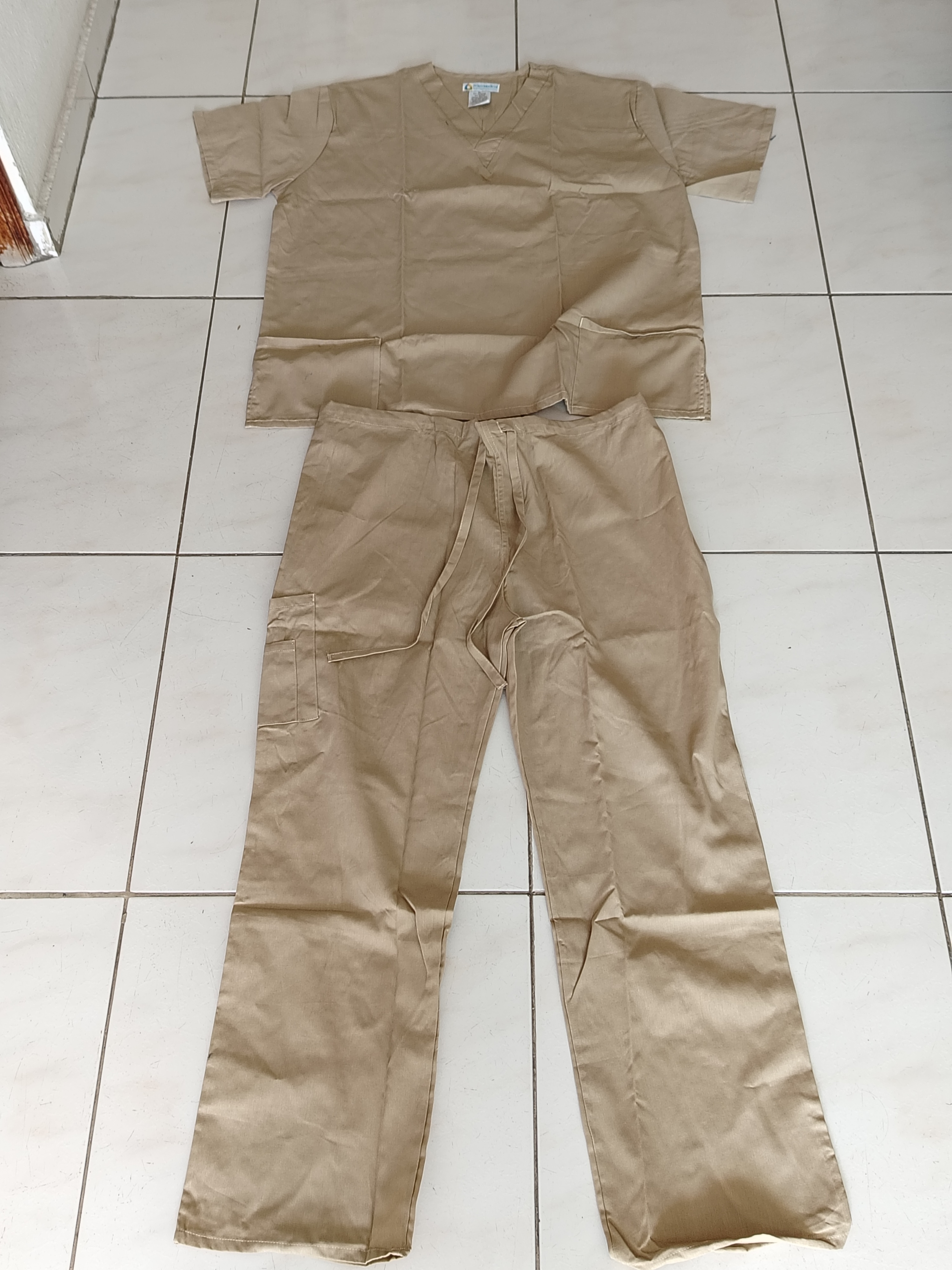 ropa para hombre - Camisas y pantalones detallados y conjuntos comple 2
