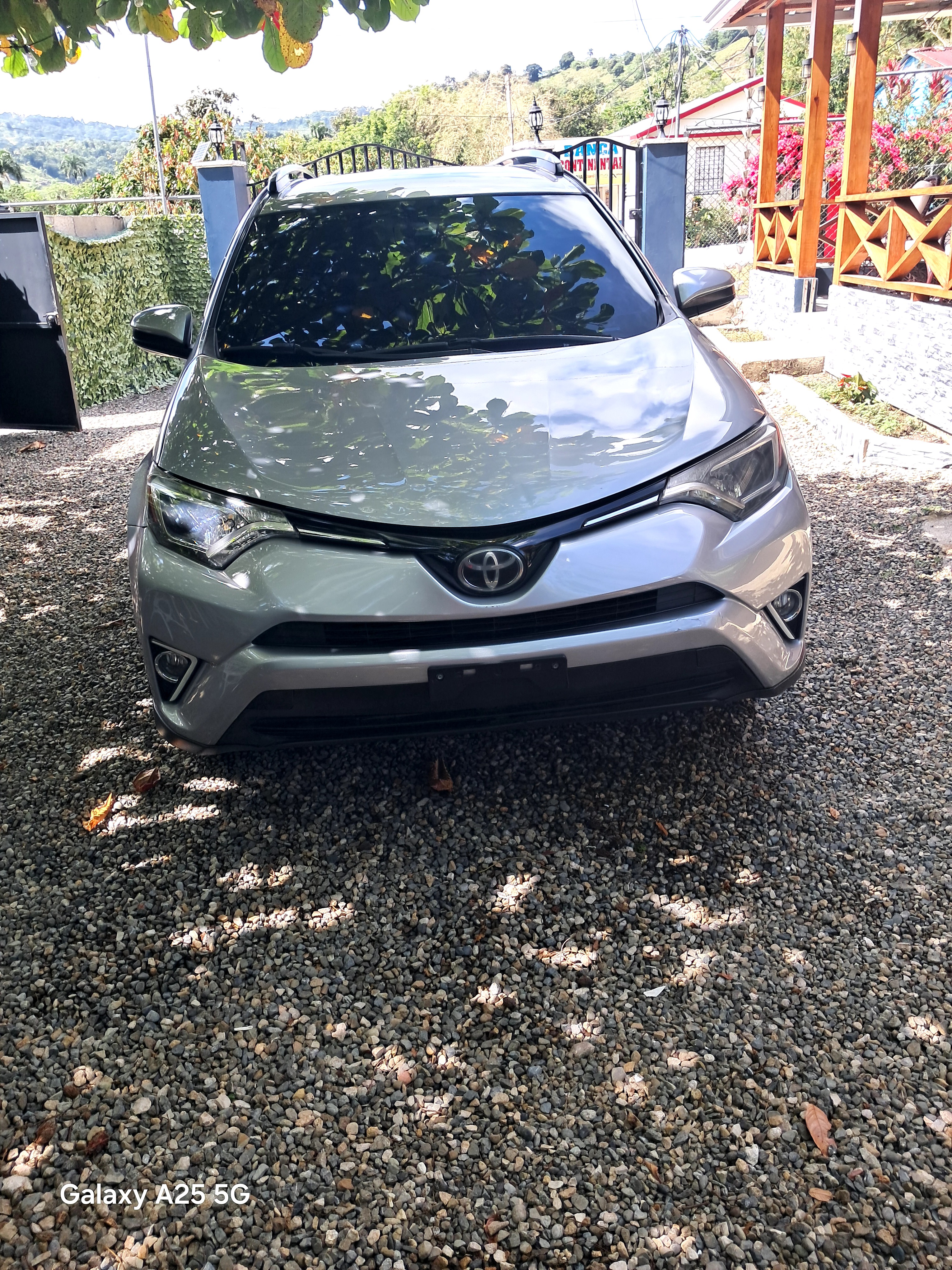 jeepetas y camionetas - Toyota rav4 2018  0