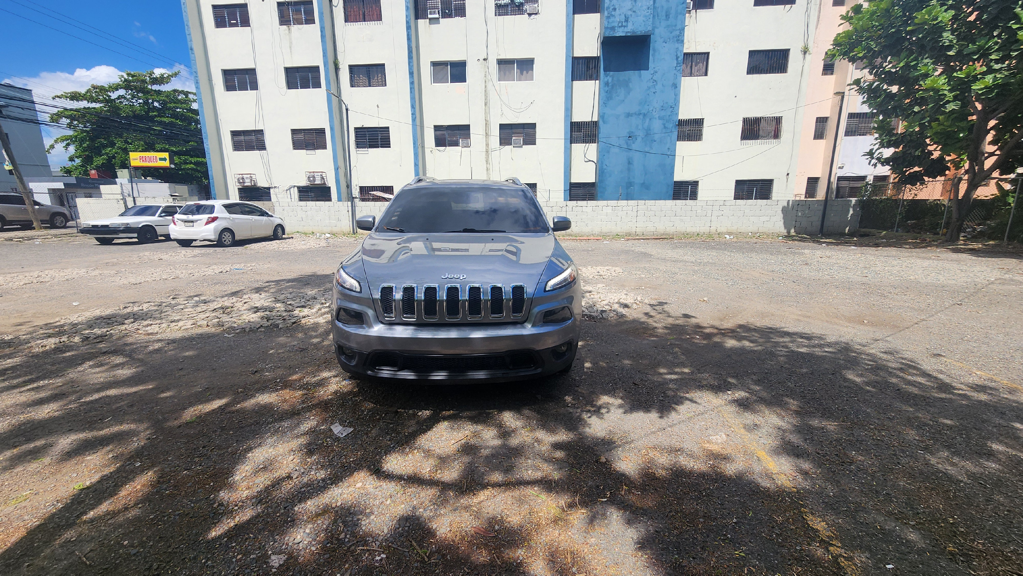 jeepetas y camionetas - jeep latitude 2017 0