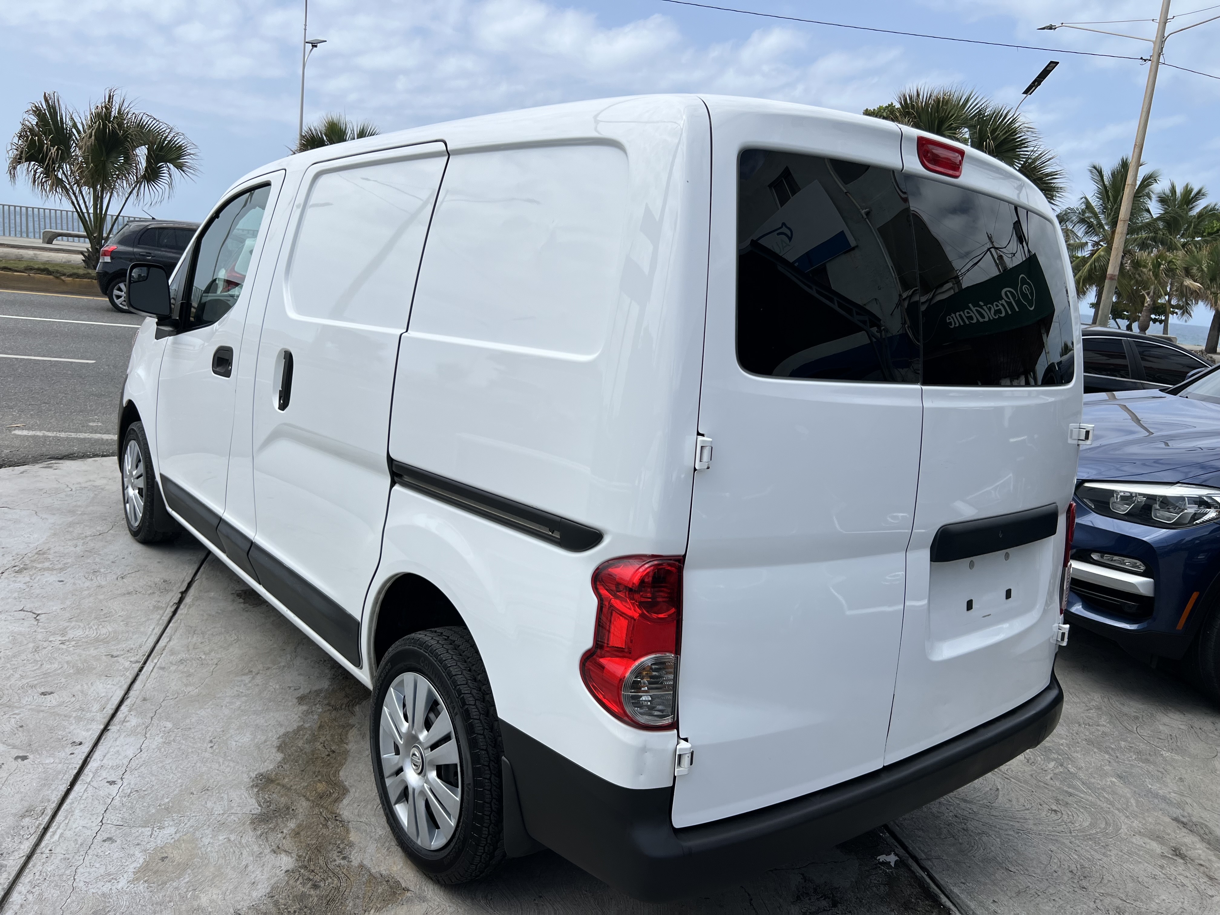 jeepetas y camionetas - Nissan NV200 2019 4