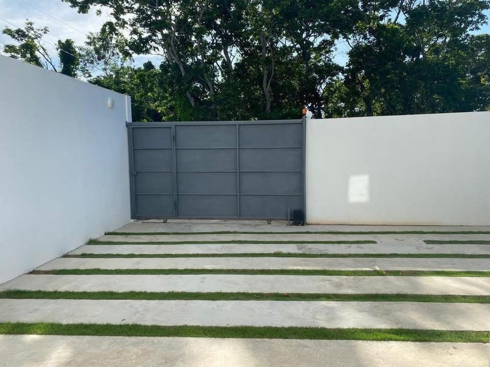 casas - Las Terrenas – Villa dúplex 600 m de la playa, piscina, bungaló, venta directa 1