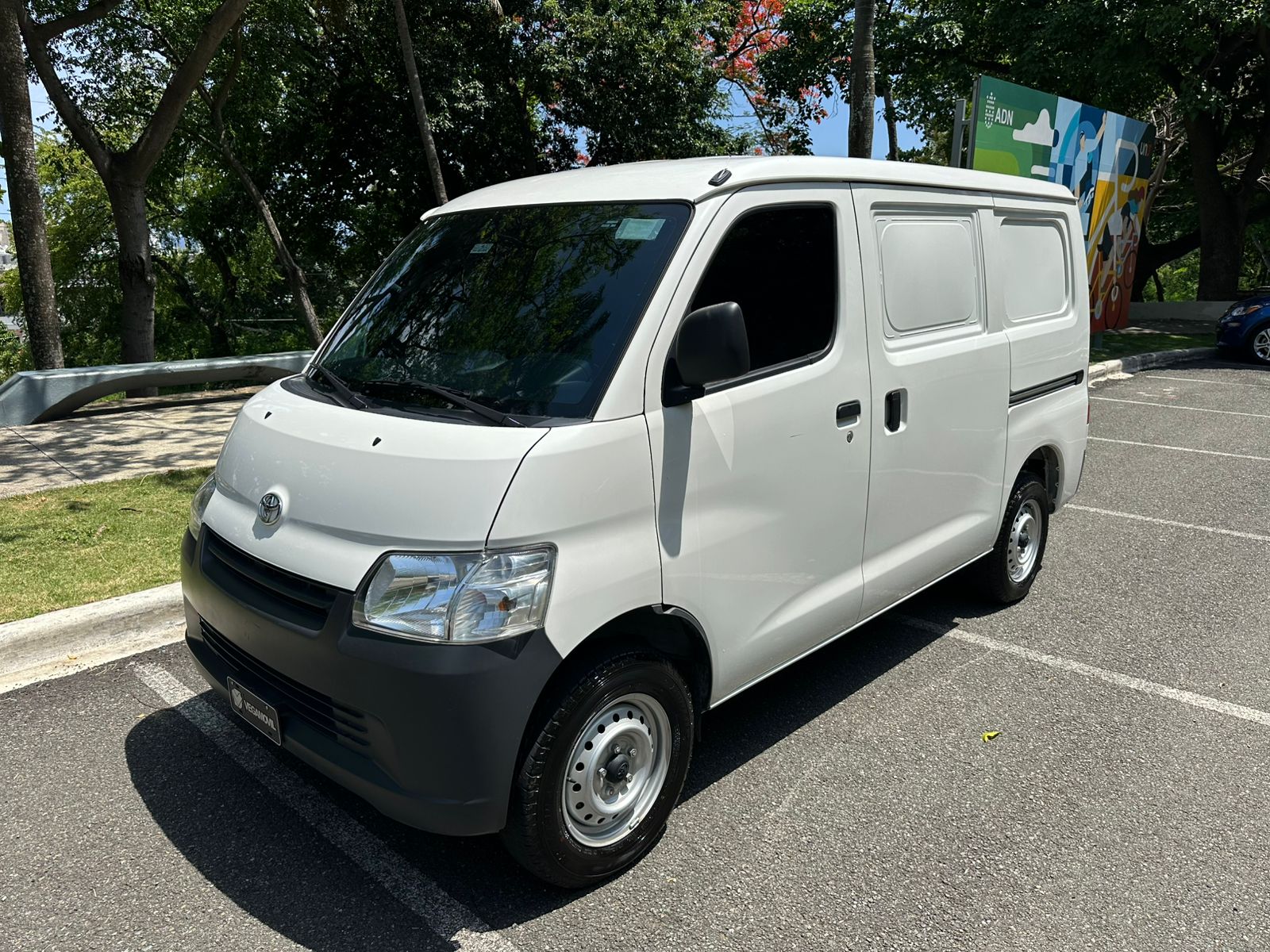 jeepetas y camionetas - TOYOTA LITE ACE 2023 - SOLO 1,894 KM 0