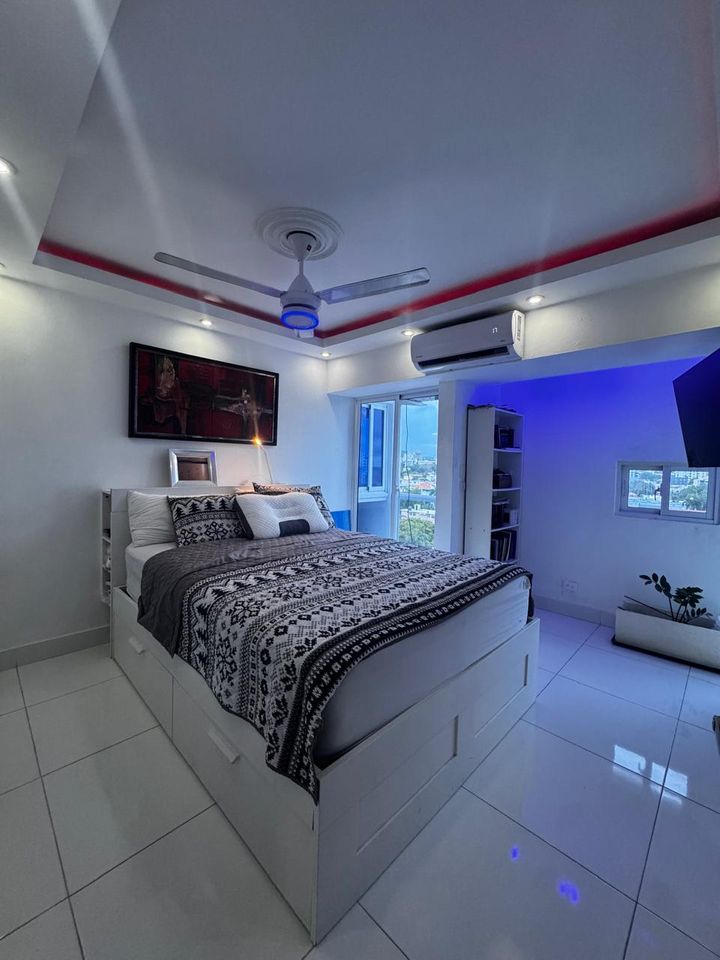 apartamentos - Apartamento Clásico en arroyo hondo  2