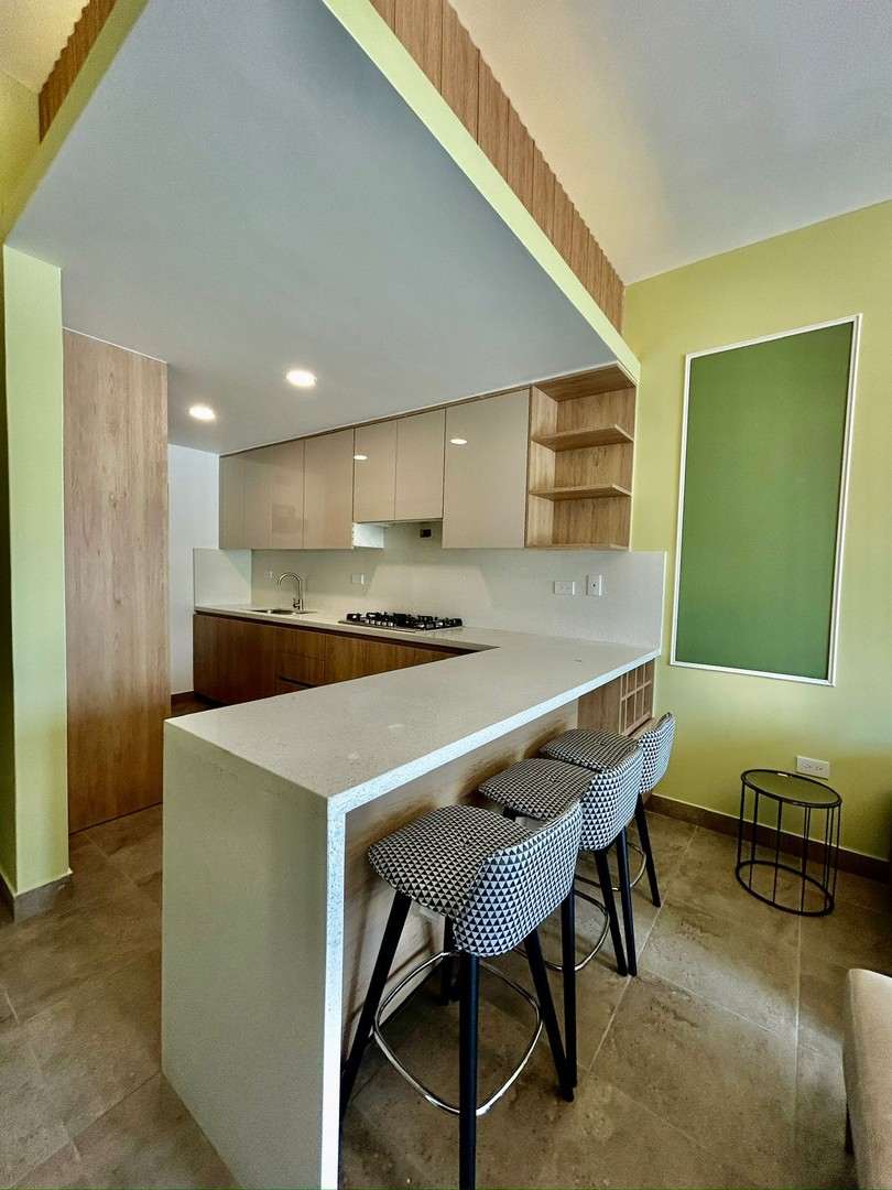 apartamentos - Venta de Apartamento de 2 Hab,  El Vergel.
 4