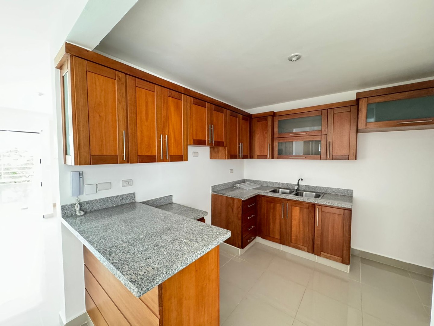 apartamentos - ¡CÓMODO APARTAMENTO EN ALQUILER! - LLANOS DE GURABO, SANTIAGO DE LOS CABALLEROS. 3