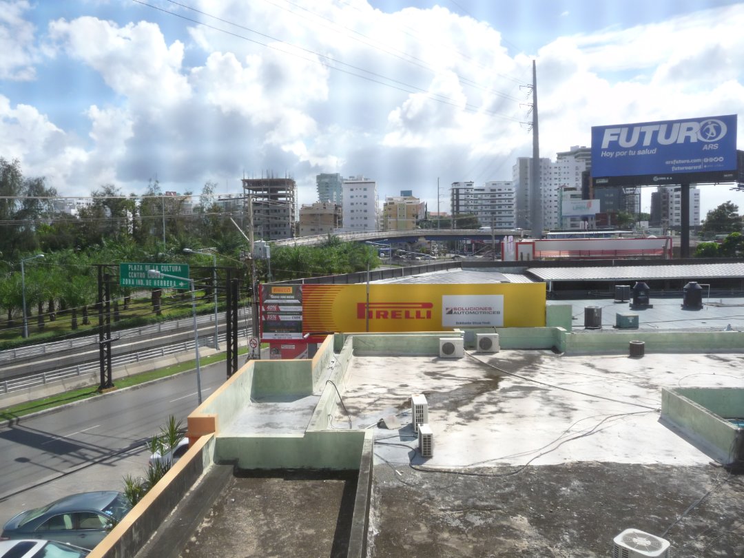 oficinas y locales comerciales - Oficina en Naco Avenida Roberto Pastoriza 5