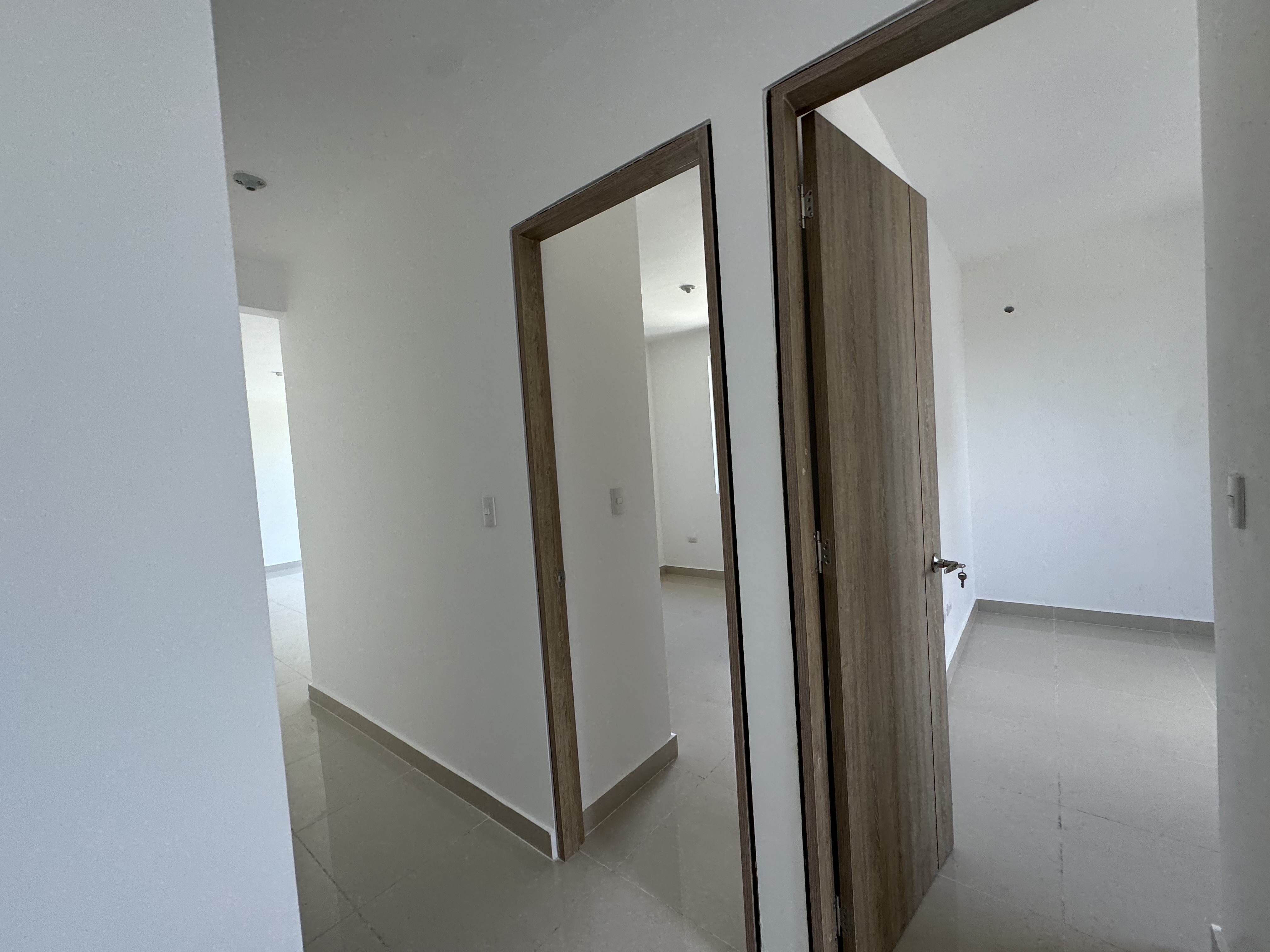 apartamentos - vendo en livera 7 nivel en la hispanoamericana  7