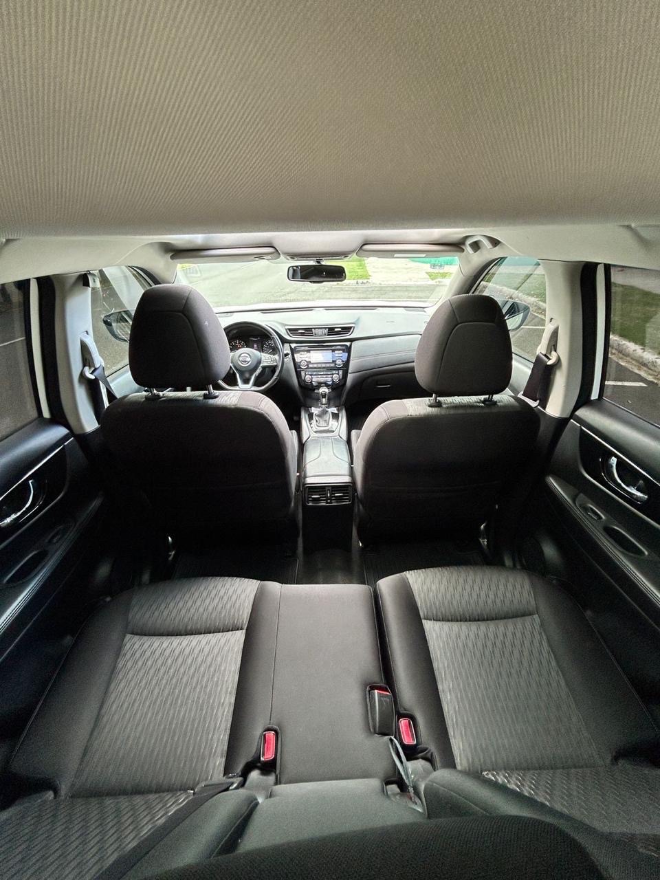 jeepetas y camionetas - 🚗 SE VENDE NISSAN X-TRAIL   3