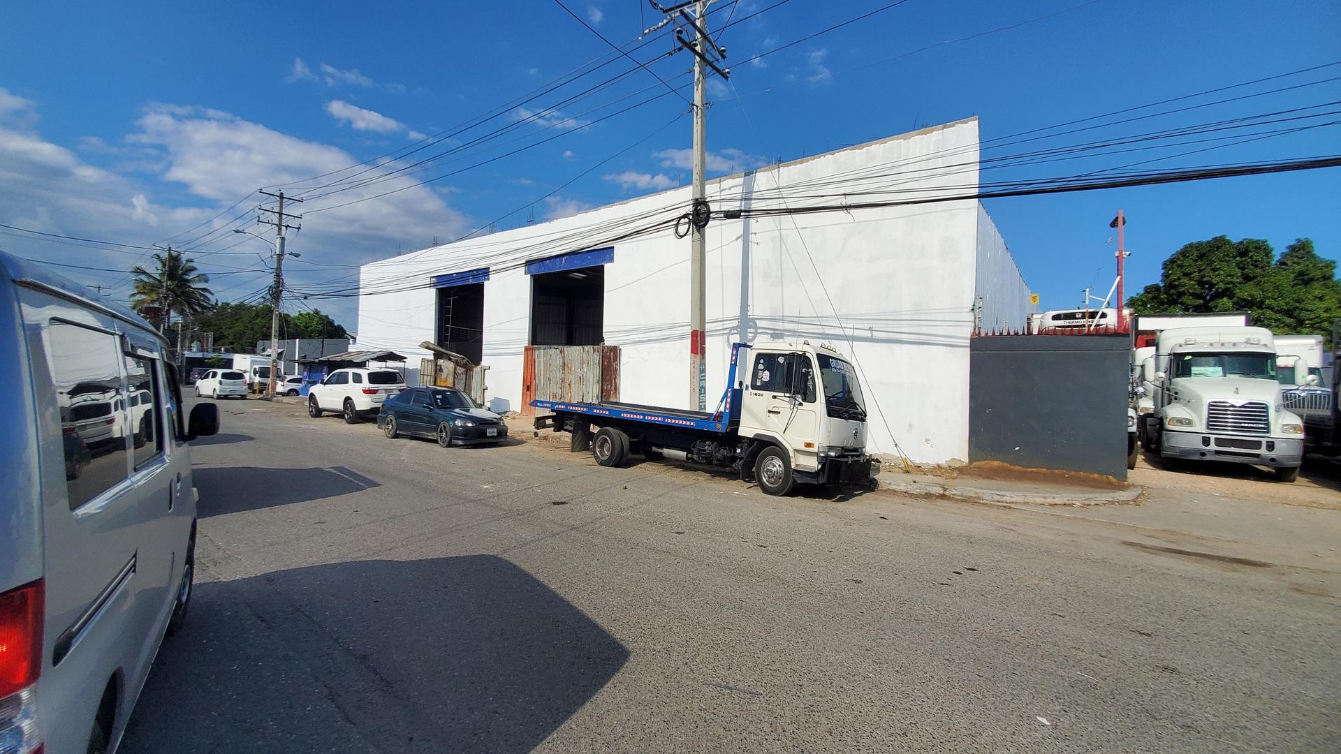 otros inmuebles - Nave Industrial en PANTOJA