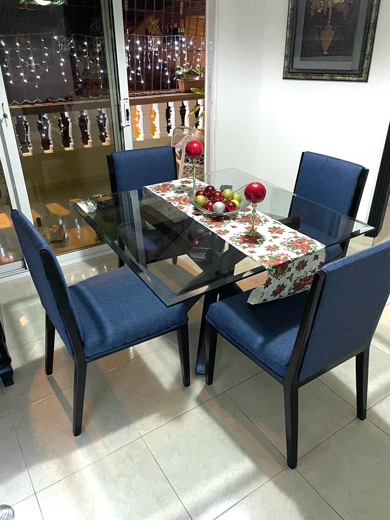 muebles y colchones - Comedor 4 sillas pino tratado 0