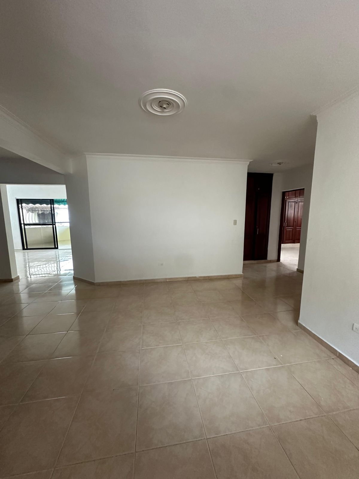 apartamentos - SE RENTA APARTAMENTO EN LA MORALEJA, SANTIAGO. 2