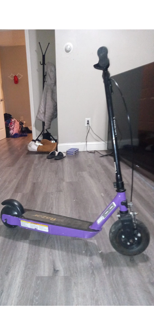 bicicletas y accesorios - Patineta electrica Razor E100 Morada Usada 1