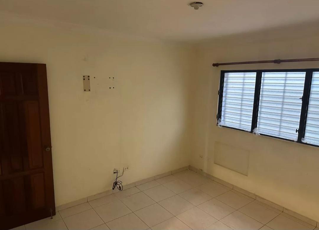 apartamentos - Amplio apto en Evaristo Morales 2
