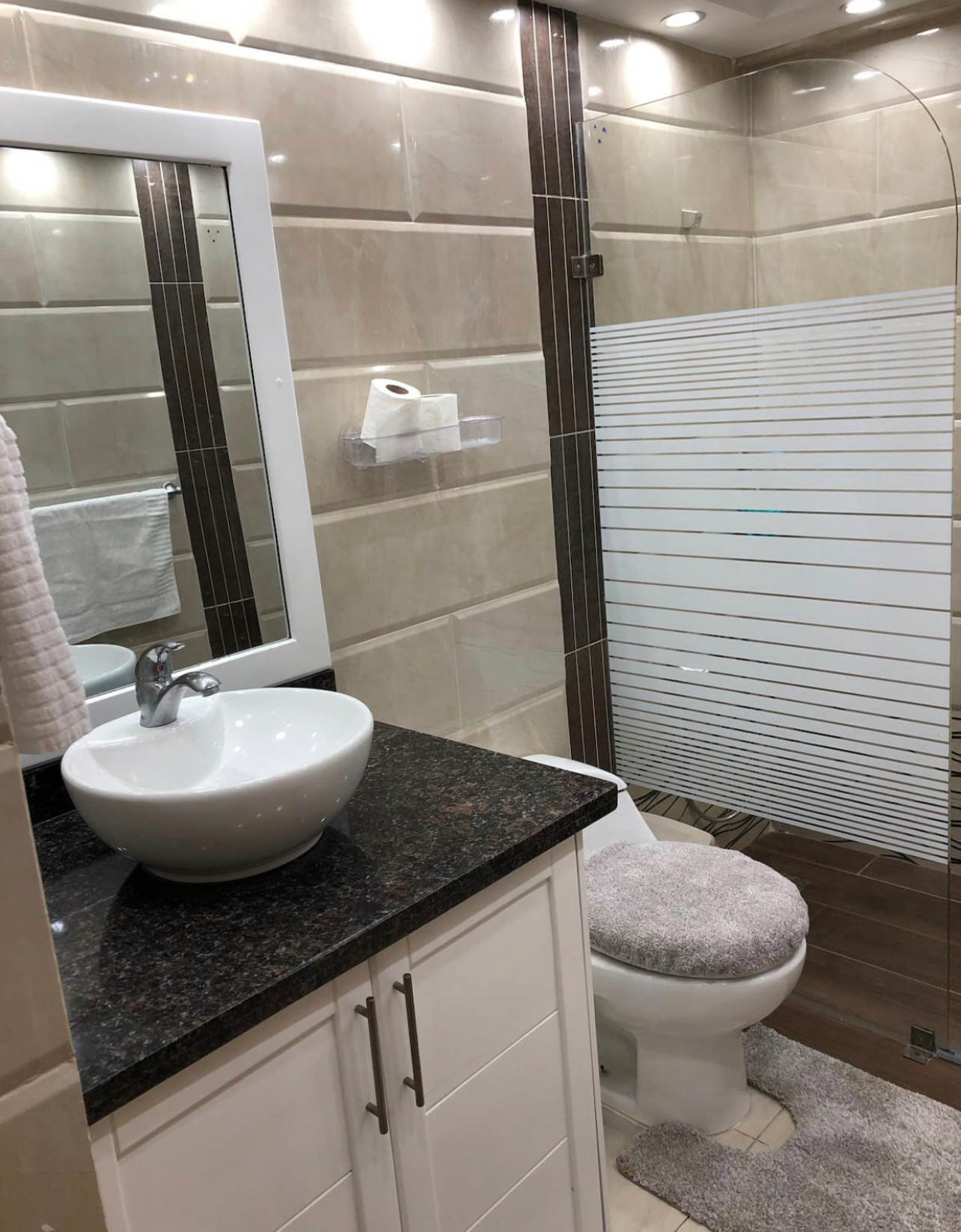 apartamentos - RENTO APARTAMENTO En TORRE DE LA AVENIDA ECOLÓGICA SANTO DOMINGO ESTE 5