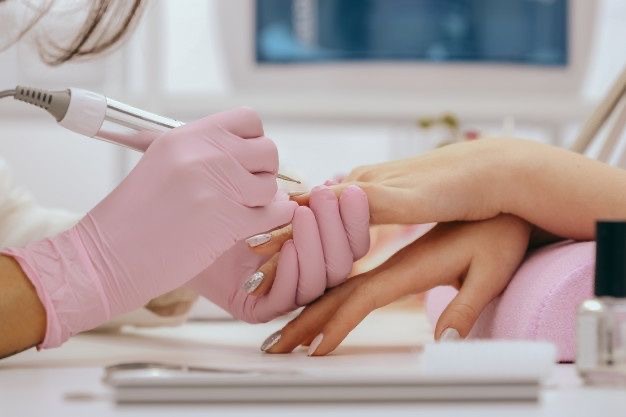 empleos disponibles - 📢 ¡Únete a Nuestro Equipo! 📢
Dejavu Peluquería & Spa te espera. 1
