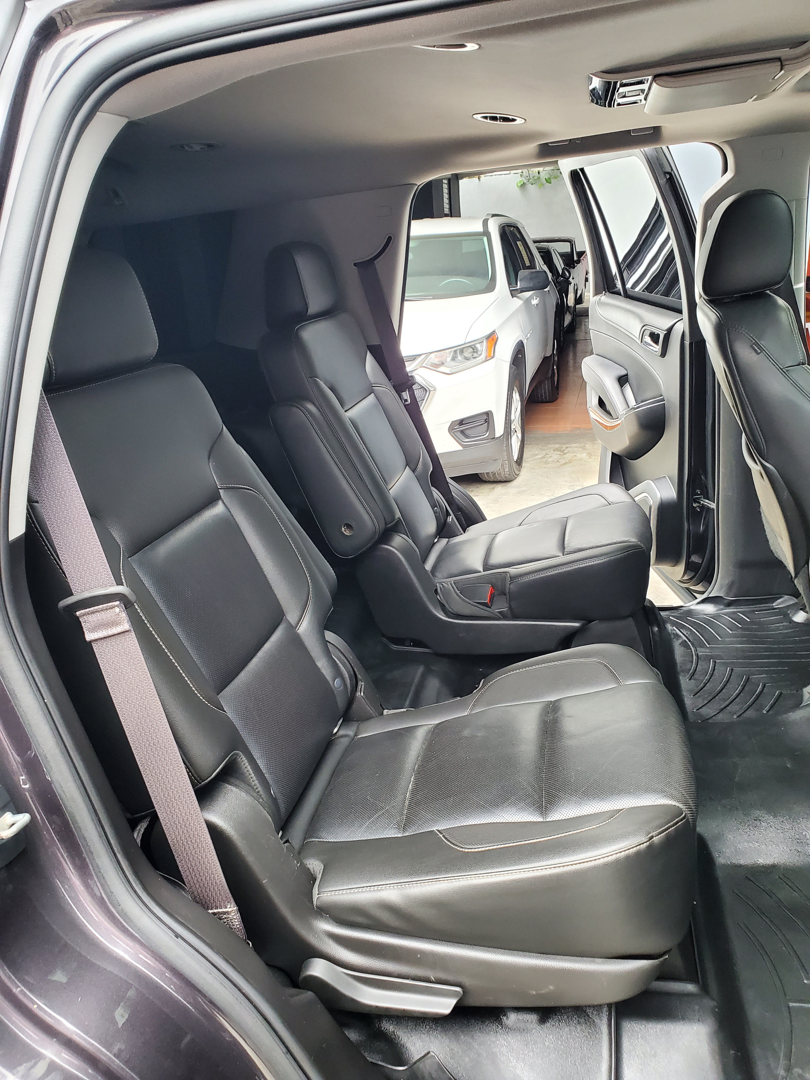 jeepetas y camionetas - Chevrolet Tahoe LTZ 4x4 2015  7