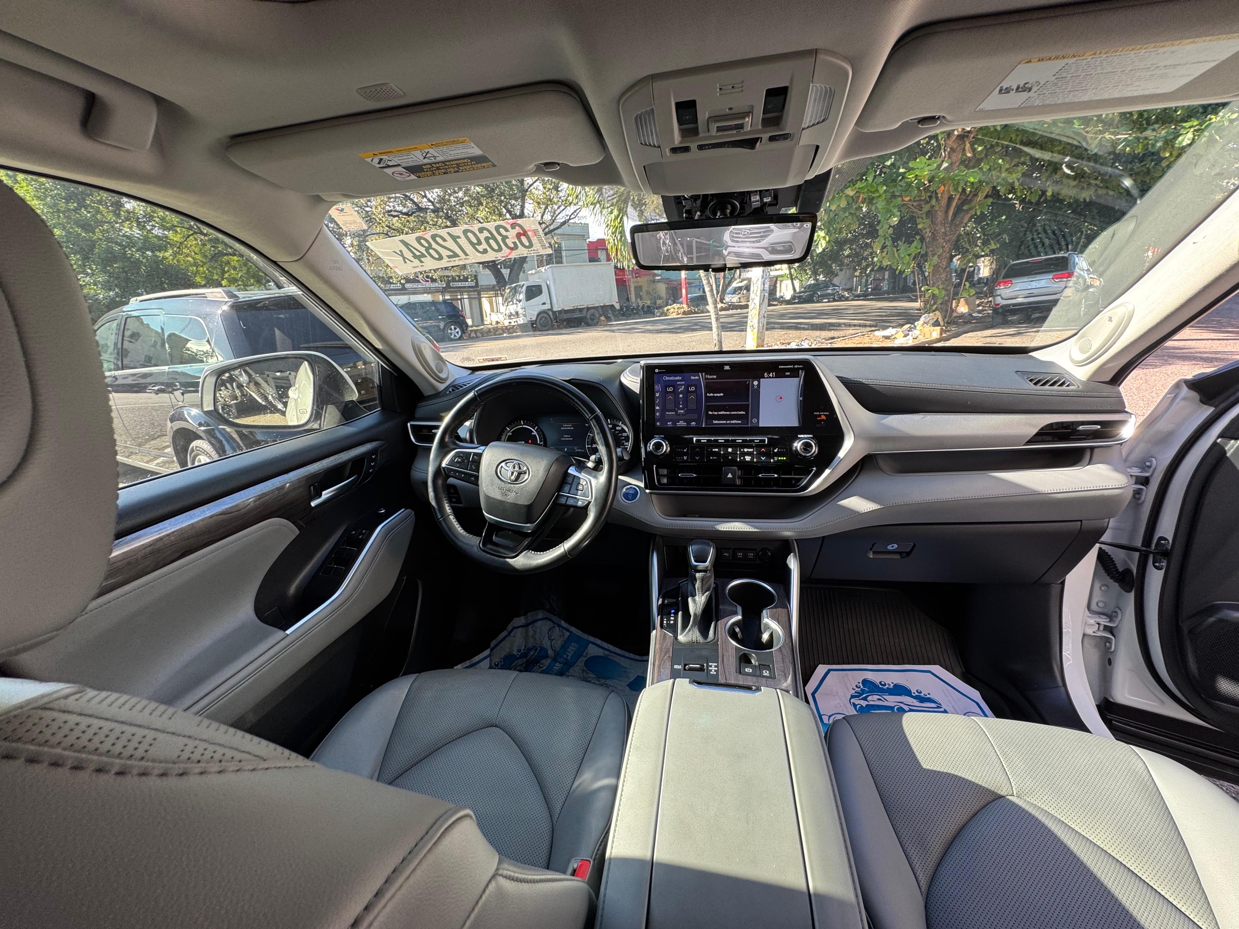 jeepetas y camionetas - TOYOTA HIGHLANDER 2021 6
