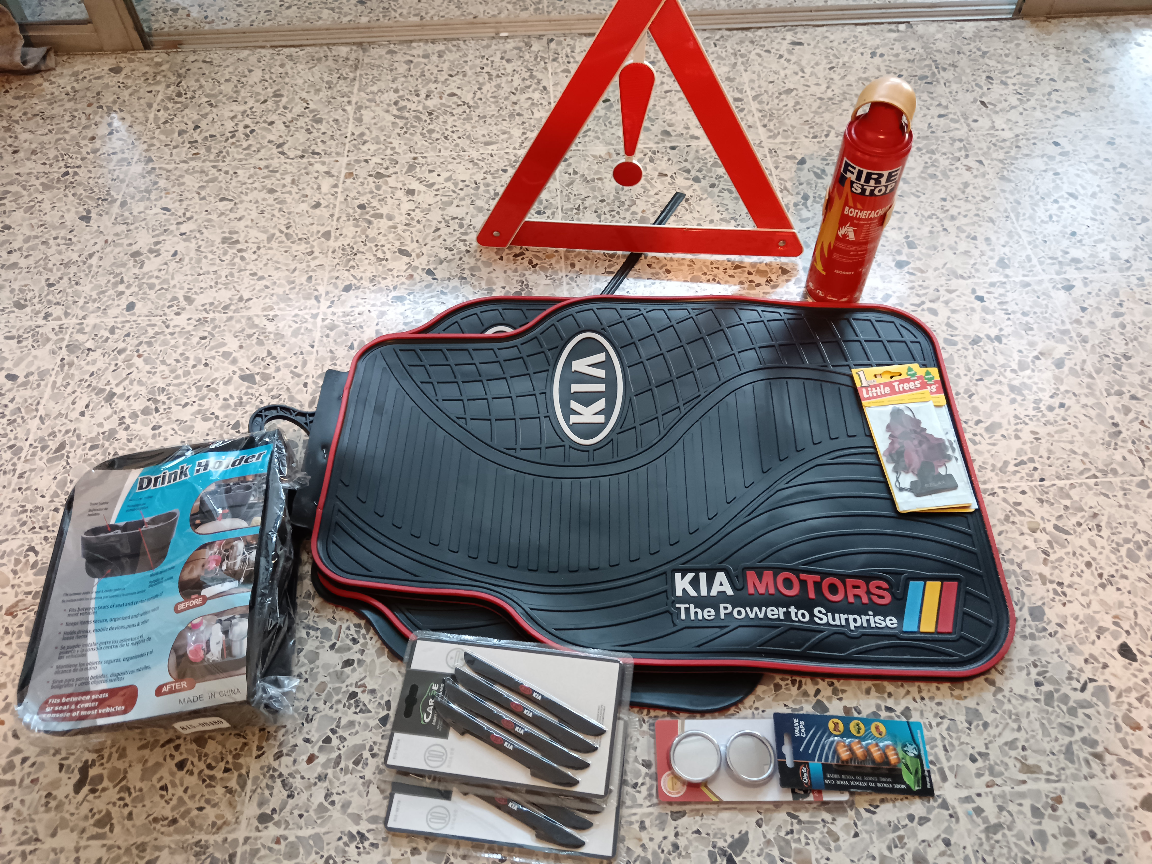 accesorios para vehiculos - Kit de alfombras para vehículos 2