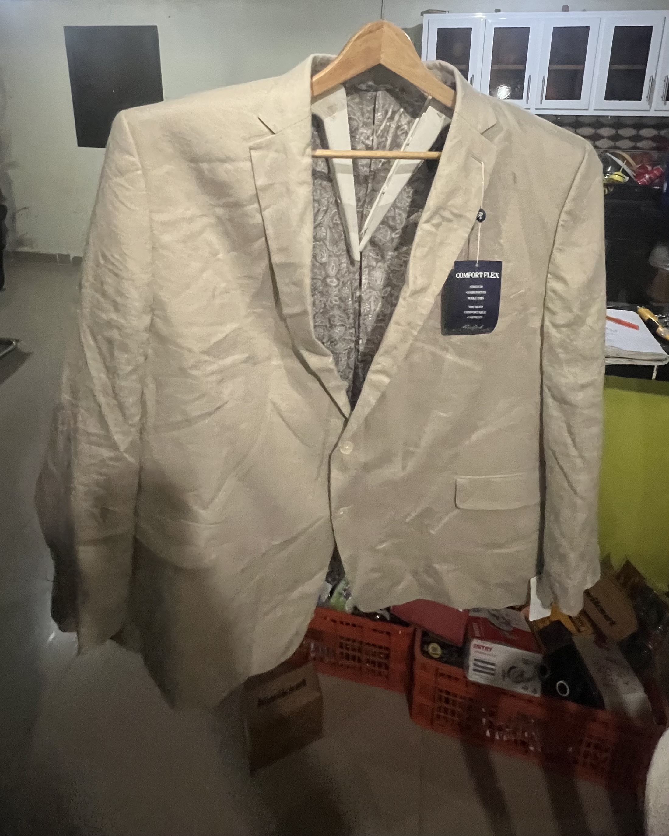 ropa para hombre - Trajes marca Oak hill y 1 Ralph Lauren.
Size grandes 3xl 4xl 3