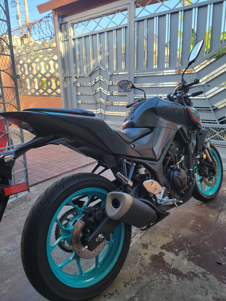 motores y pasolas - YAMAHA MT-03 2022 NUEVO 3