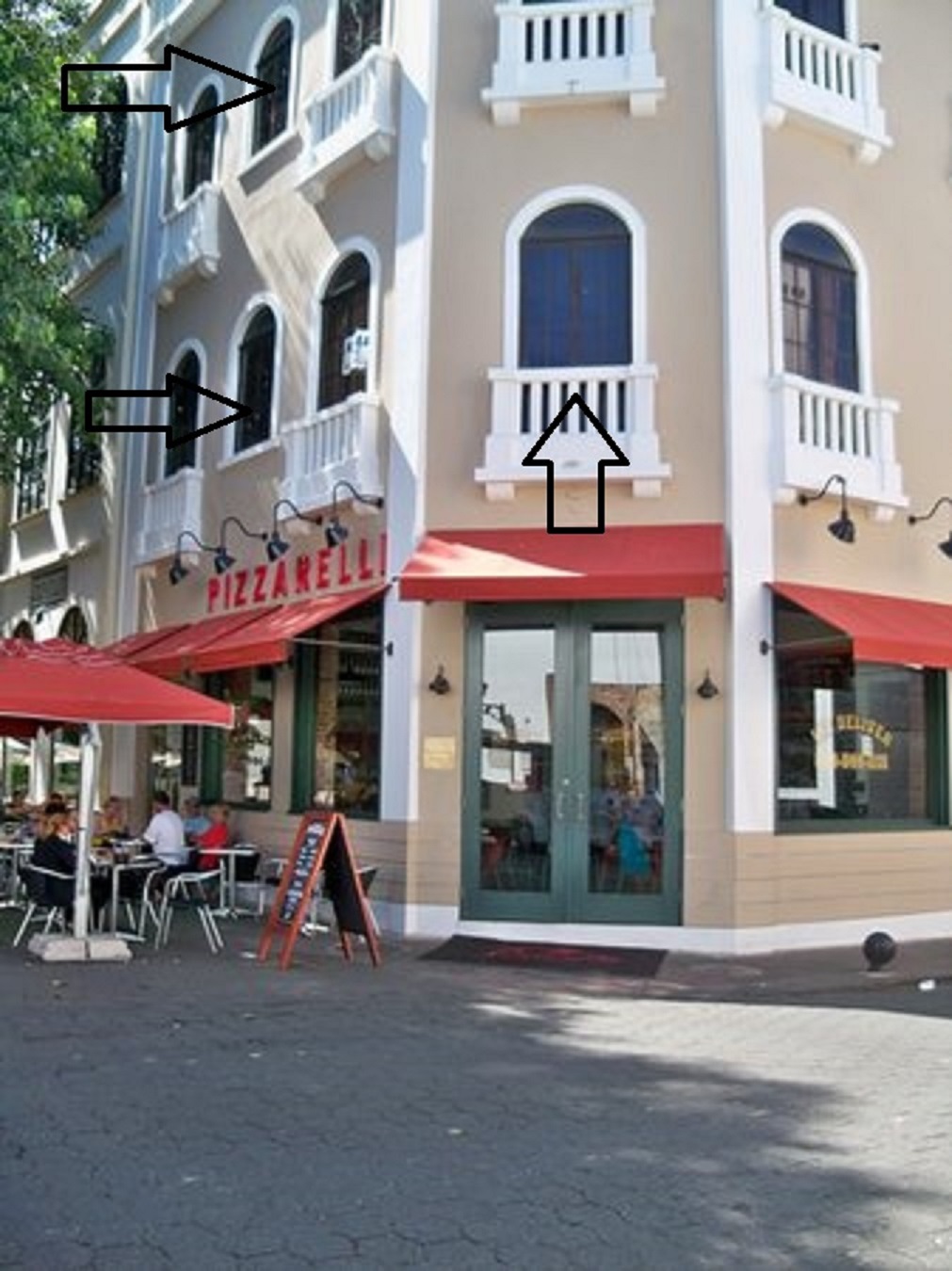 otros inmuebles - Edificio Zona Colonial retorno anual 114mil dolare 6