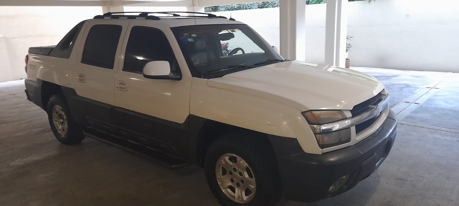 jeepetas y camionetas - AVALANCHE 2003