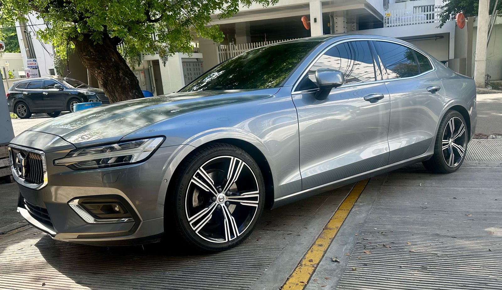 carros - Volvo   S60 T5 INSCRIPTION  2020 V4 2.0 turbo 0