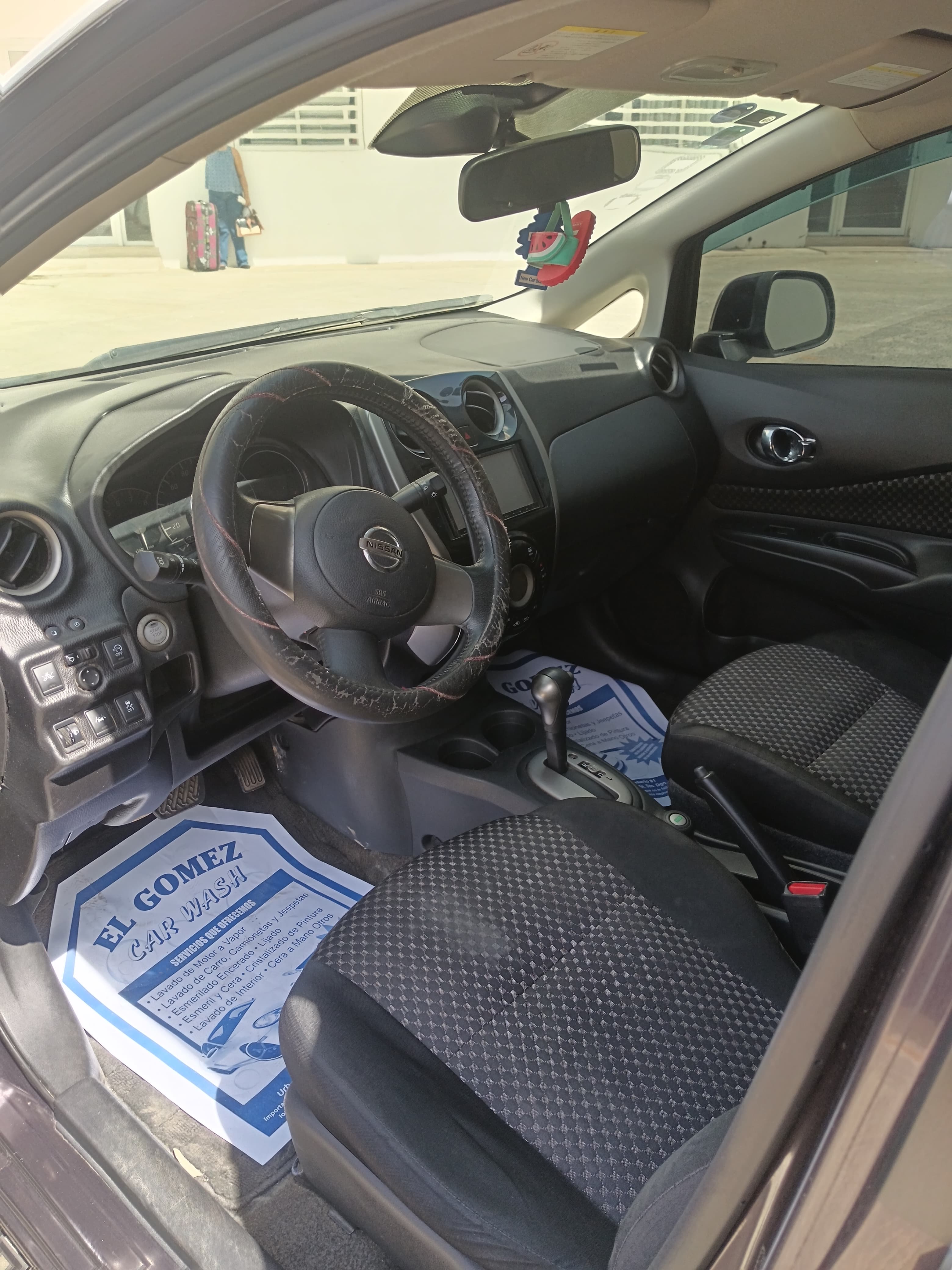 carros - Se Vende NISSAN NOTE RIDER 2015 4