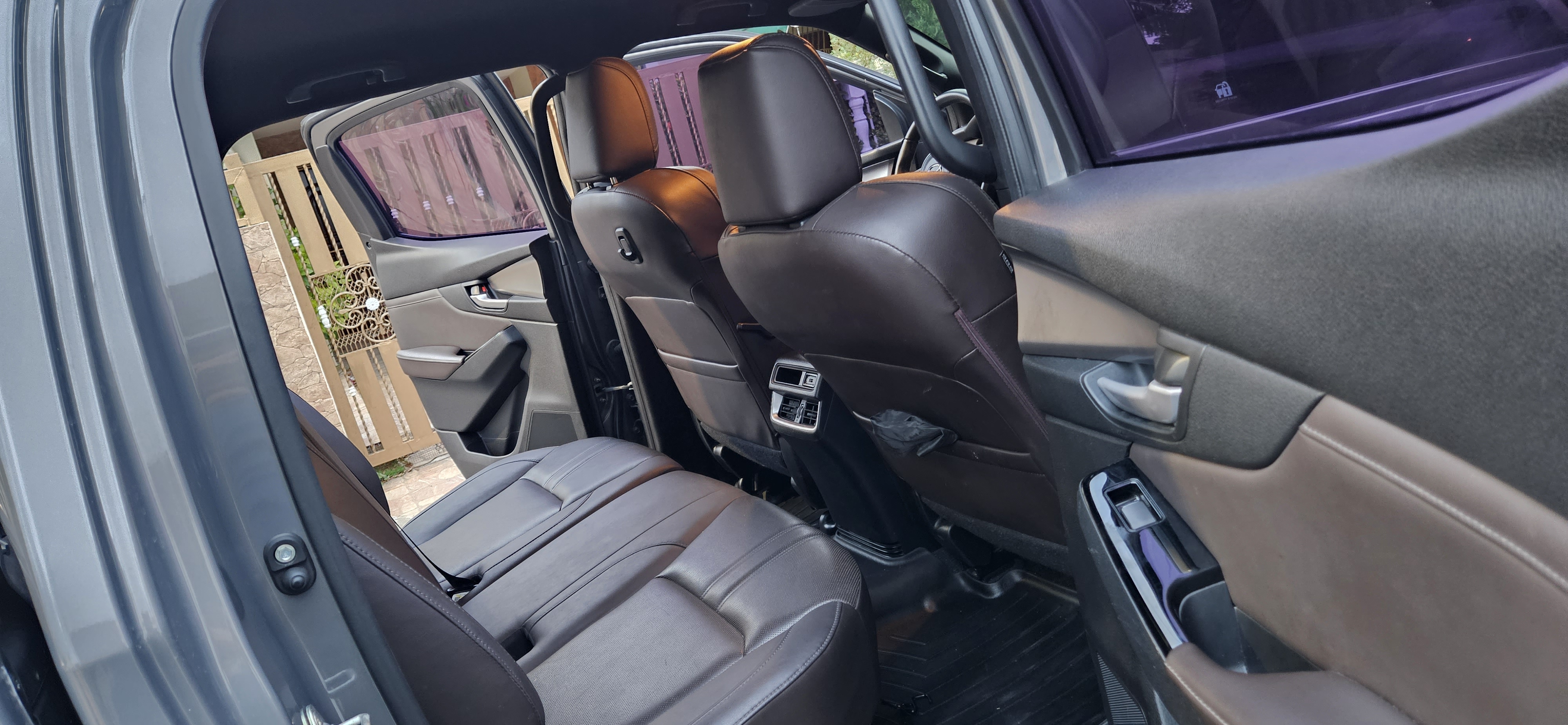 jeepetas y camionetas - Mazda bt 50 2024 full 25,000 km 5