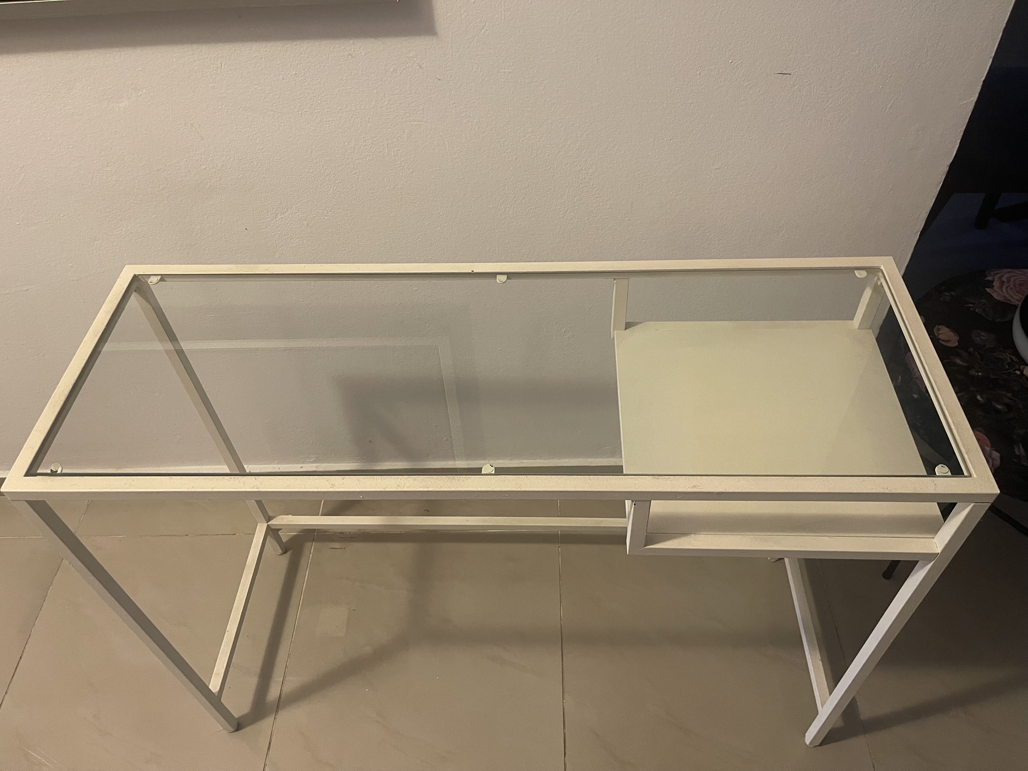 muebles y colchones - Mesa Blanca  1