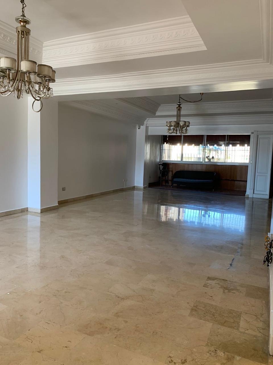 apartamentos - hermoso apartamento en bella vista de oportunidad 9